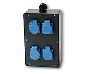 16a-ip44-250v-bo-4-o-cam-bang-nhua.jpeg