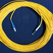 day-nhay-quang-singlemode-simplex-scupc-lcupc-3-0-mm-dai-30-m.jpeg